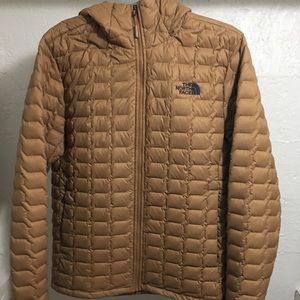 North Face thermoball insulated jacket